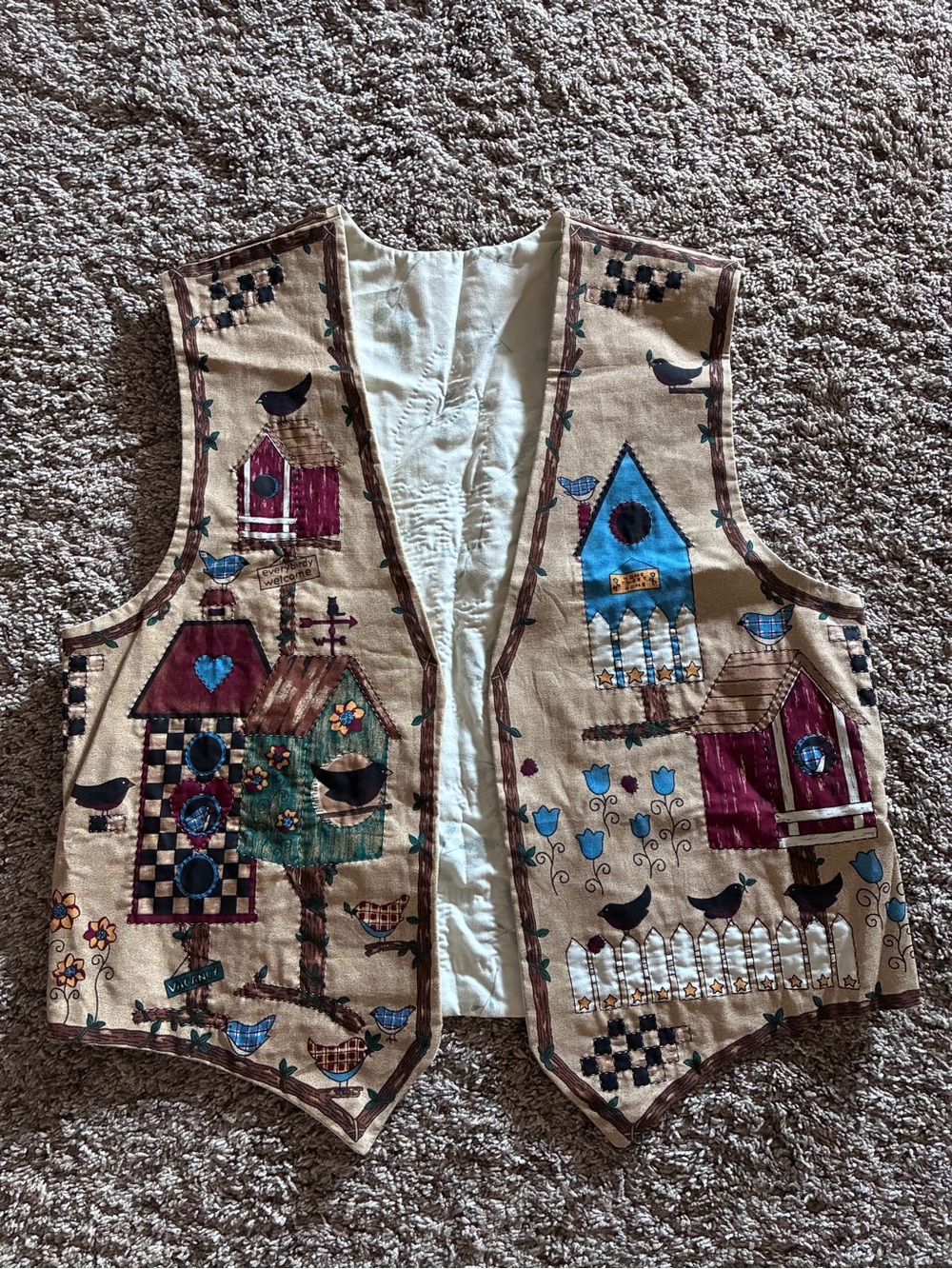 Vintage 90s Birdhouse quilted Vest
